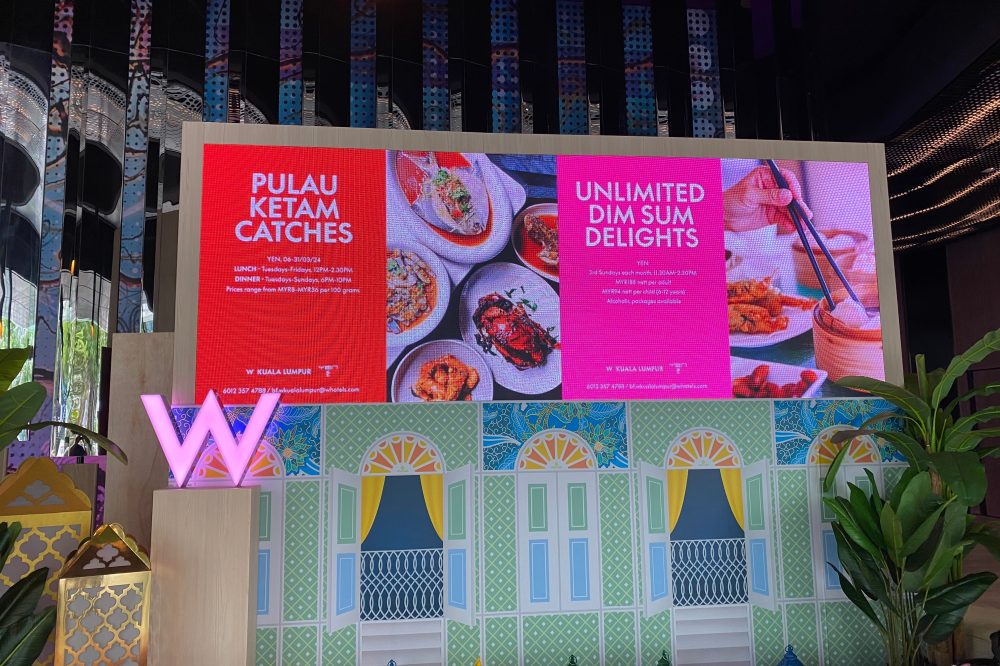 Digital Signage for Hotel