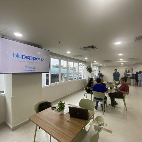 Hospital Digital Signage Screen Display