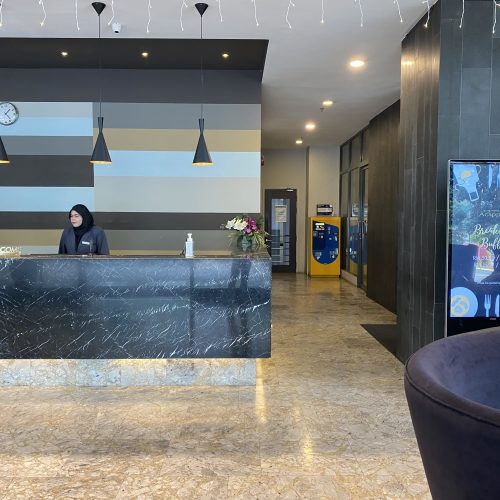 Hotel Digital Standee Standing Screen