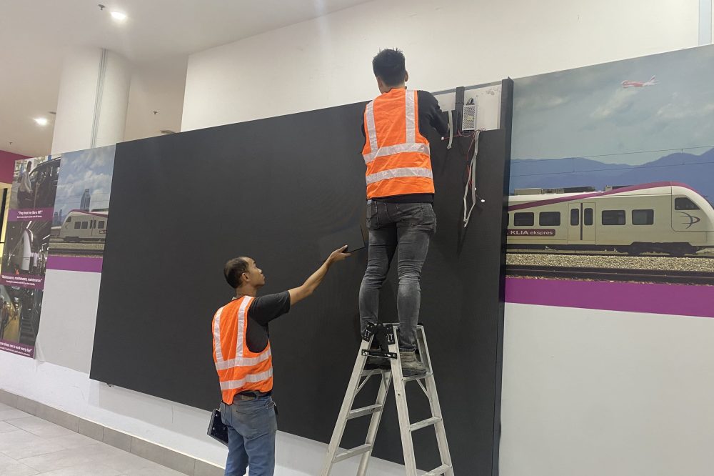 LED Screen Installation