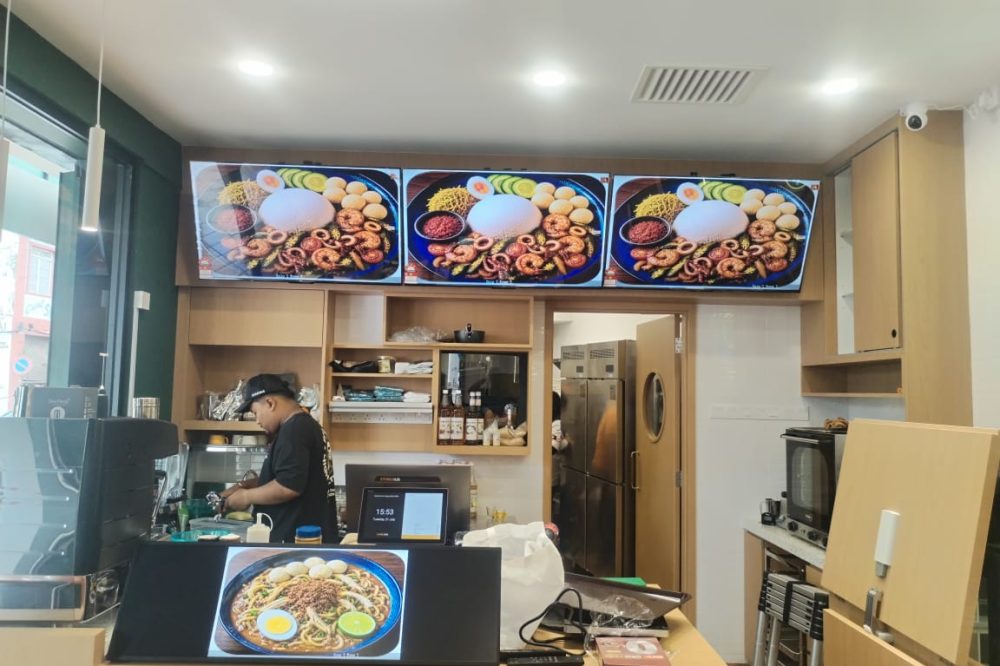 cafe-digital-menu-display